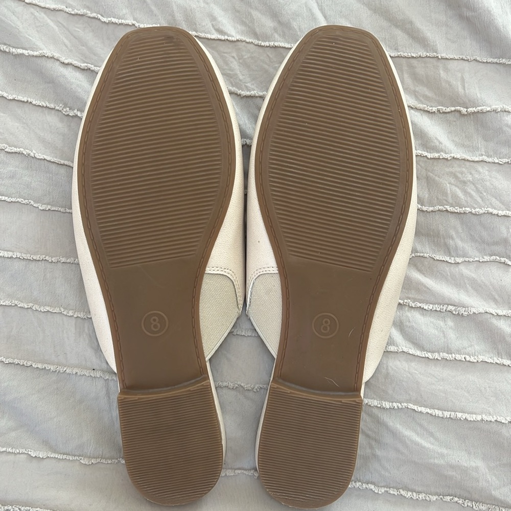 Light Tan Slides - Picture 2 of 3
